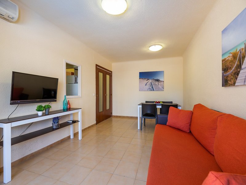 Rentalmar Pins Marina Cambrils 34