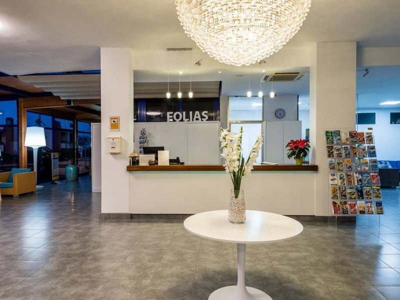 Folias 18