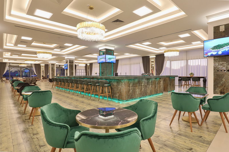MC Palace Hotel & Spa 8