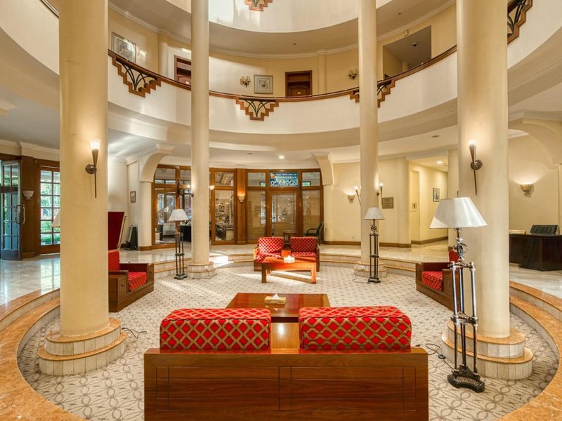 Kibo Palace 17
