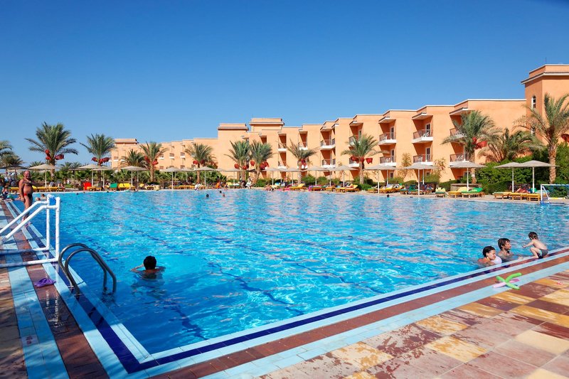 Three Corners Sunny Beach Resort 9