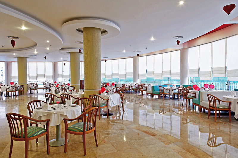 Three Corners Sunny Beach Resort 18