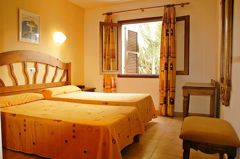 BJ Apartamentos Europa 8