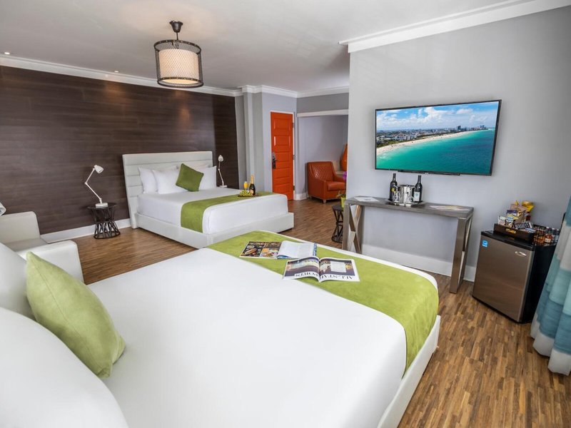 Chesterfield Hotel & Suites 30