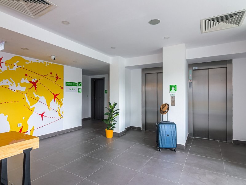 Hotel ibis Styles Bucharest Airport 7 - Lounge / Lobby