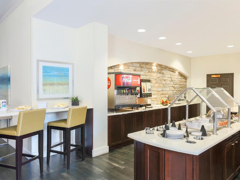 Staybridge Suites Miami Doral Area 19