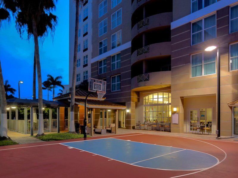 Staybridge Suites Miami Doral Area 25