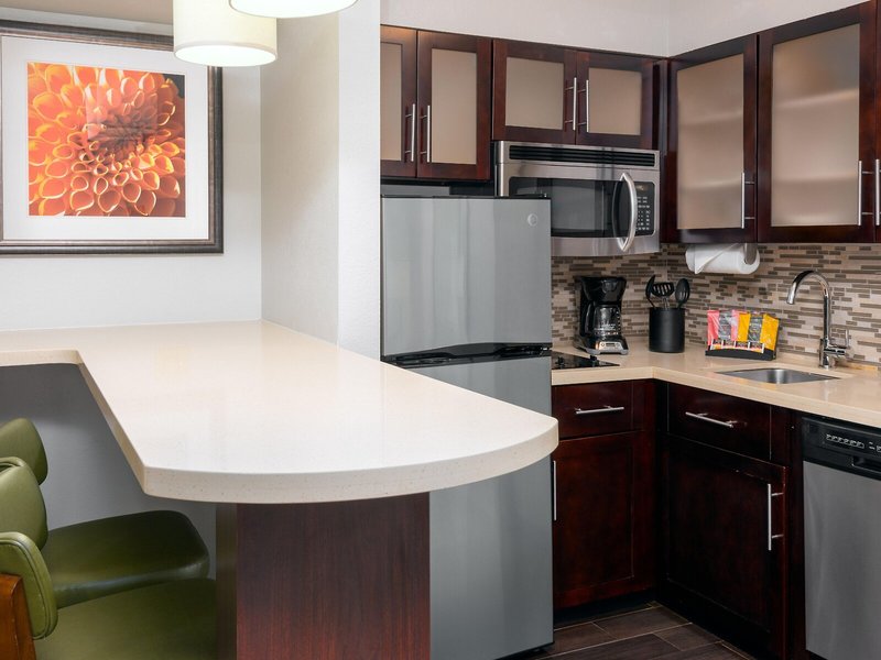 Staybridge Suites Miami Doral Area 38