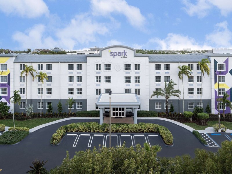 Spark by Hilton Miami Doral 5