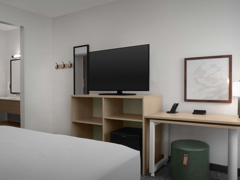 Spark by Hilton Miami Doral 24