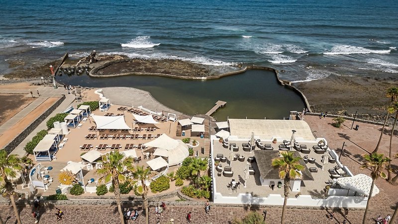 Europe Villa Cortes 6