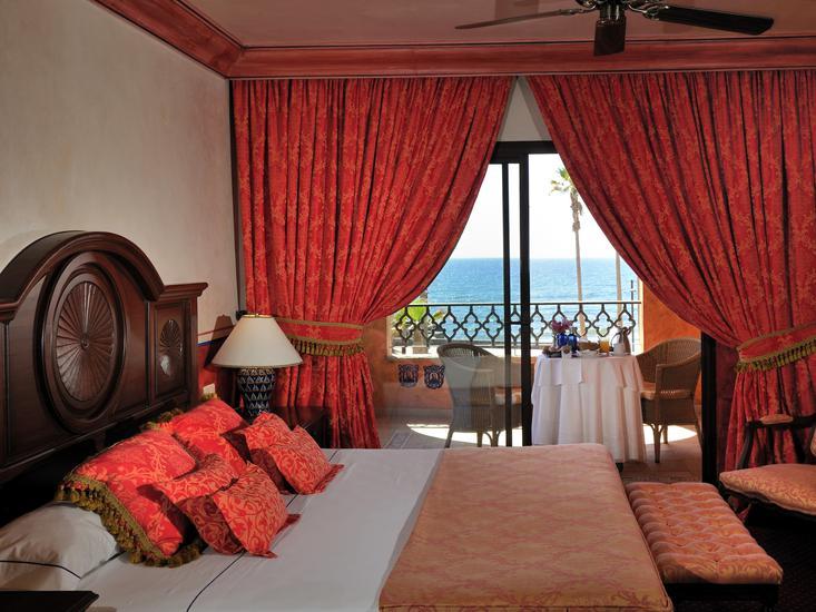 Europe Villa Cortes 3