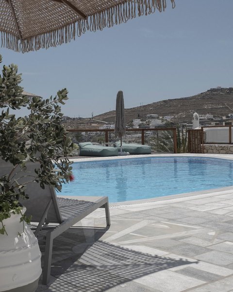 Mykonos Essence Hotel 10