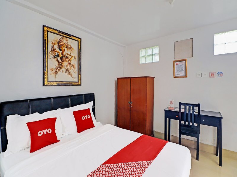 Gusti Residence by OYO Rooms 15