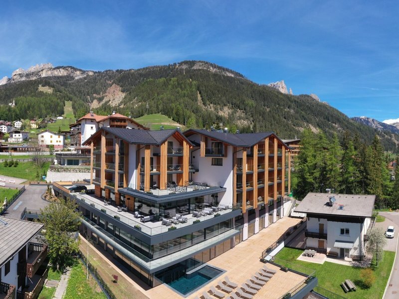 Hotel Ciampedie Alp & Sport Hotel 1
