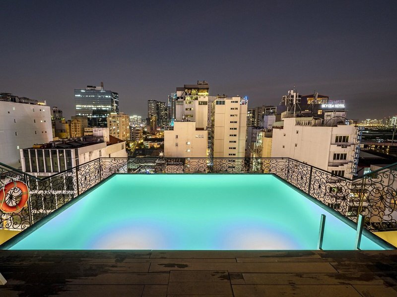 Icon Saigon-Luxury Design Hotel 4