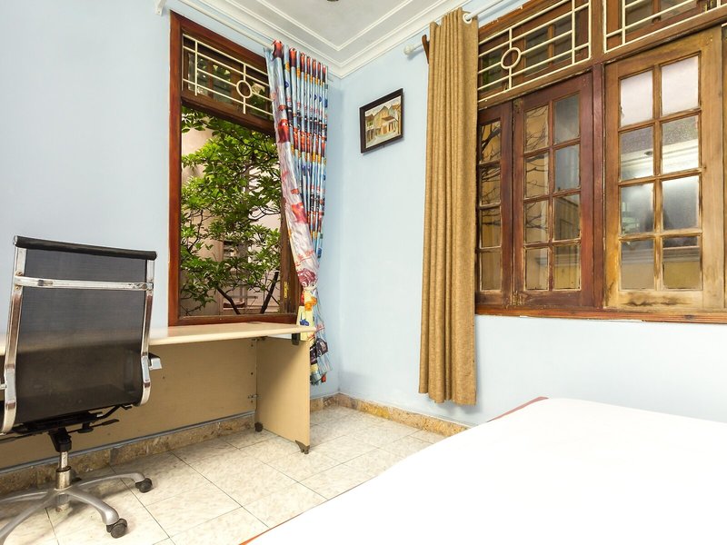 Chikoo Homestay by OYO Rooms 10