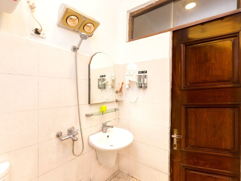 Chikoo Homestay by OYO Rooms 15