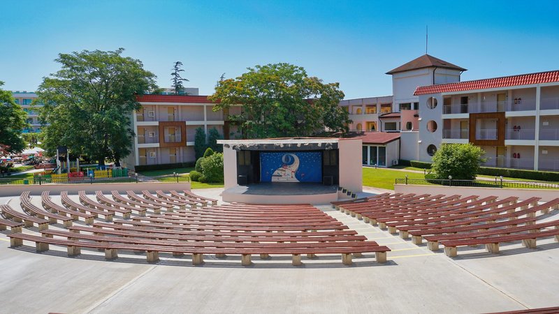 Evrika Beach Club Hotel 16