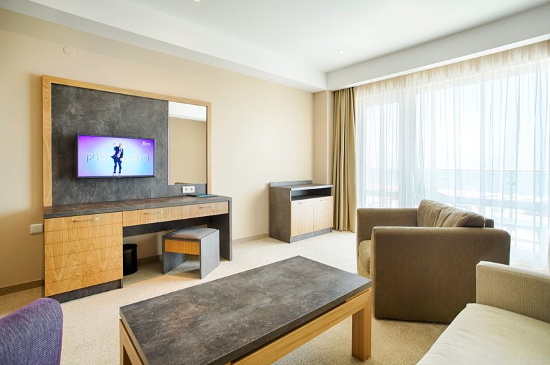 Evrika Beach Club Hotel 24