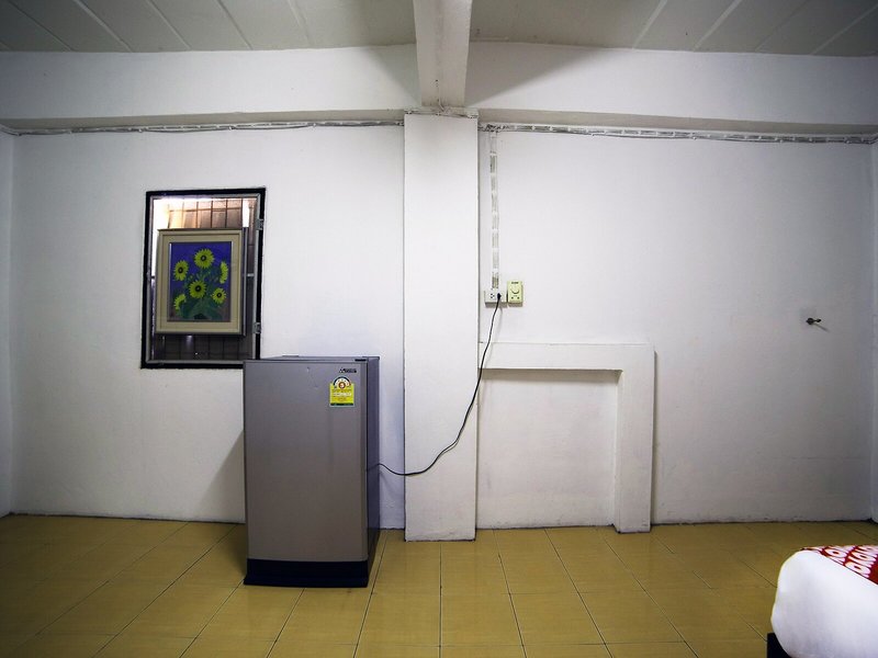 OYO 560 Chang Hostel Suvarnabhumi 30