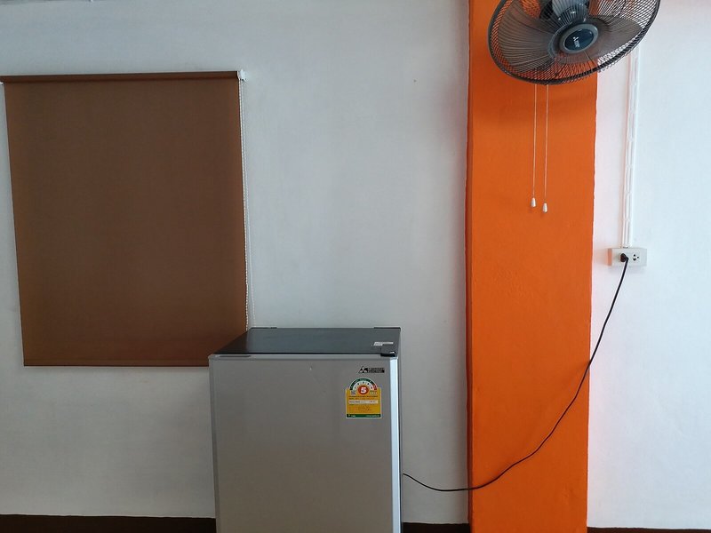 OYO 560 Chang Hostel Suvarnabhumi 41