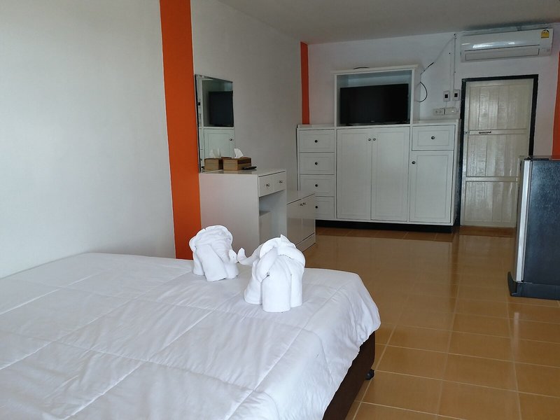 OYO 560 Chang Hostel Suvarnabhumi 47