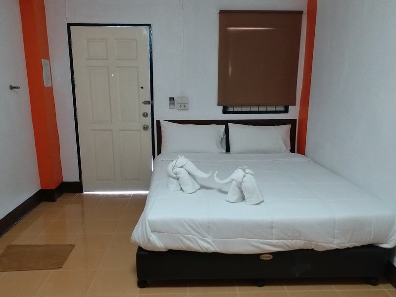 OYO 560 Chang Hostel Suvarnabhumi 48