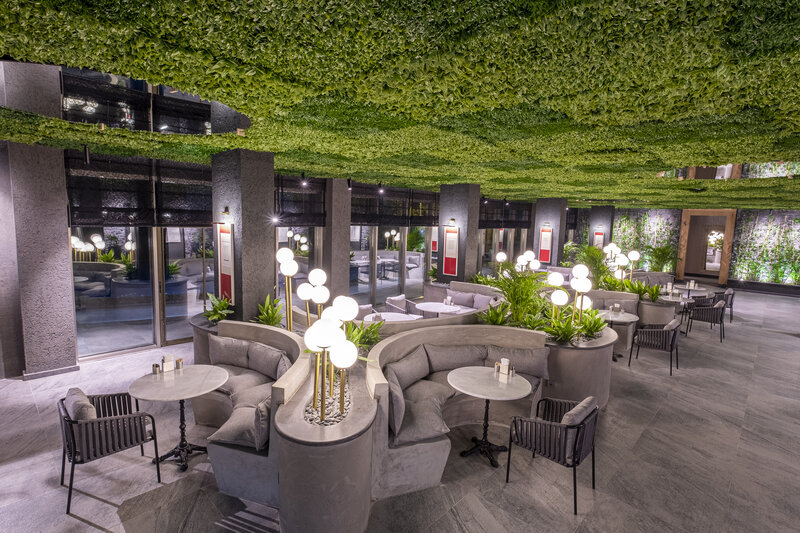 Rubi Platinum Sign 12