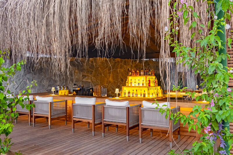 Rubi Platinum Sign 14