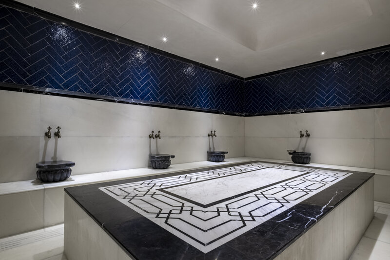 Rubi Platinum Sign 22