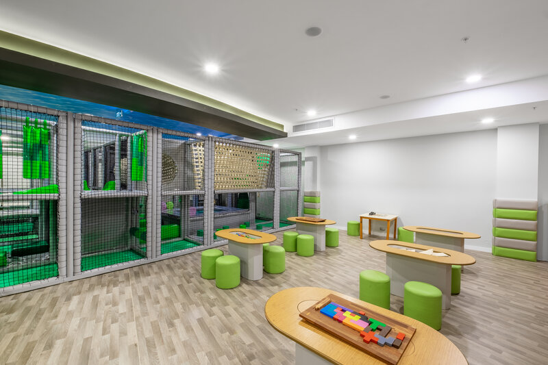 Rubi Platinum Sign 28