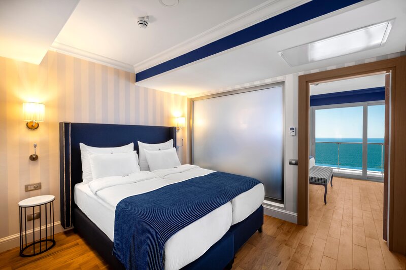 Rubi Platinum Sign 41