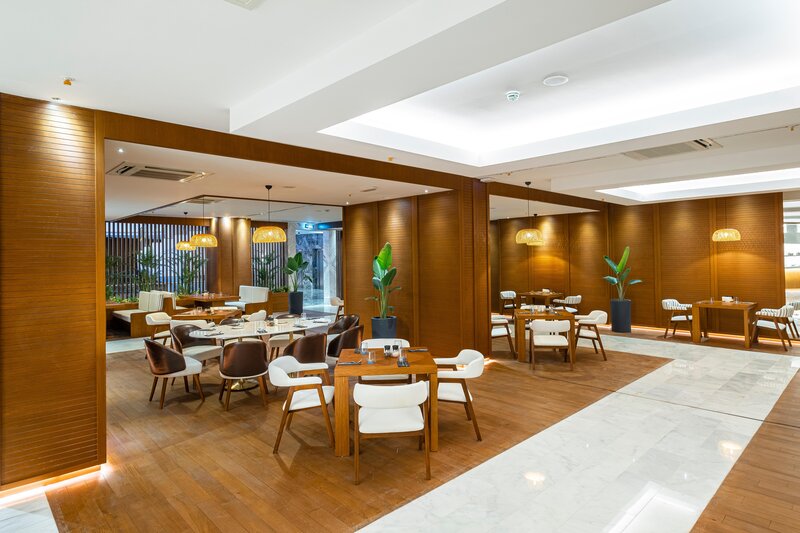 Rubi Platinum Sign 51