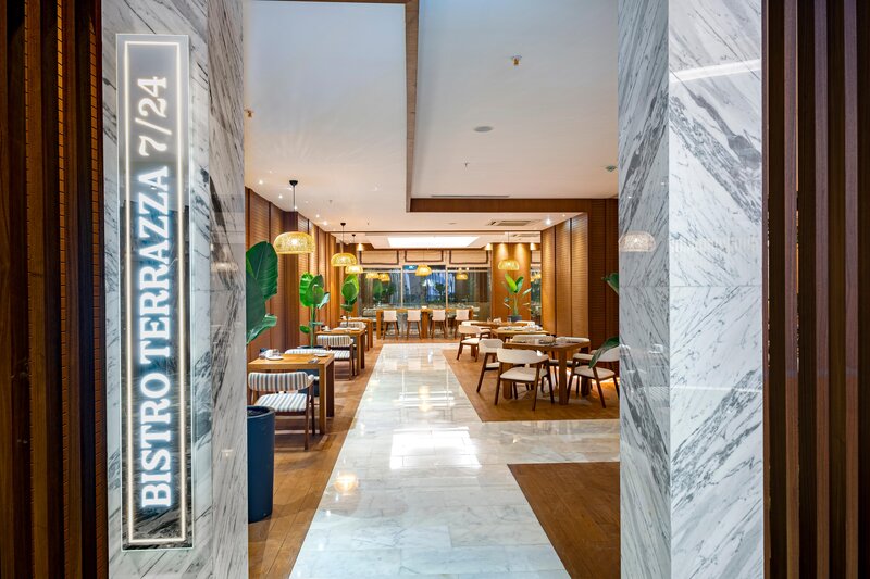 Rubi Platinum Sign 83