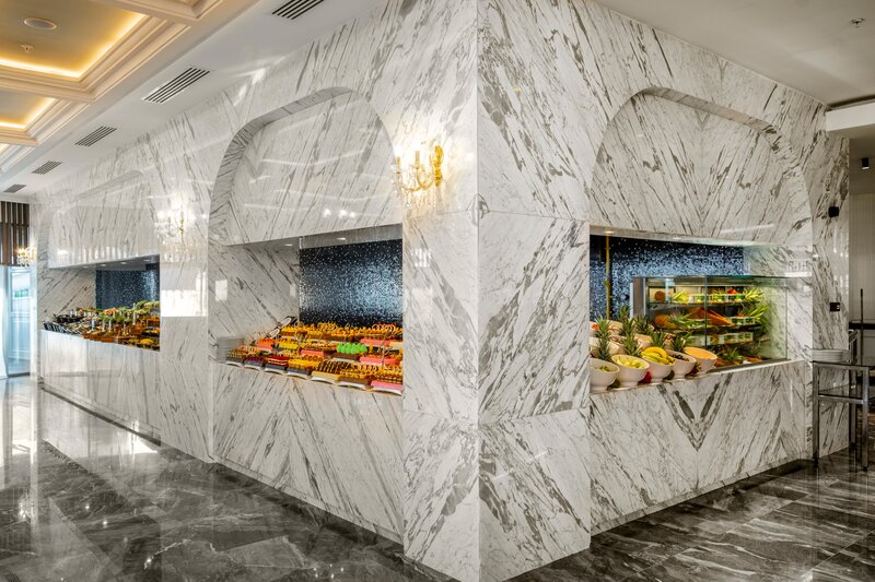 Rubi Platinum Sign 84