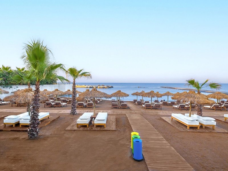Rubi Platinum Sign 11 - Beach