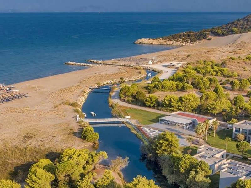 Kalogria Beach Hotel 5