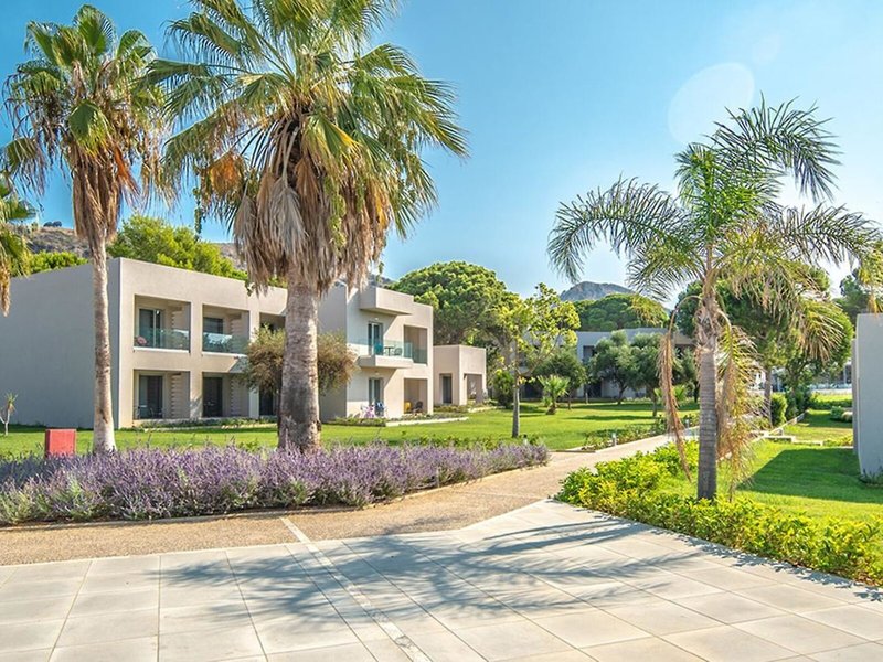 Kalogria Beach Hotel 13