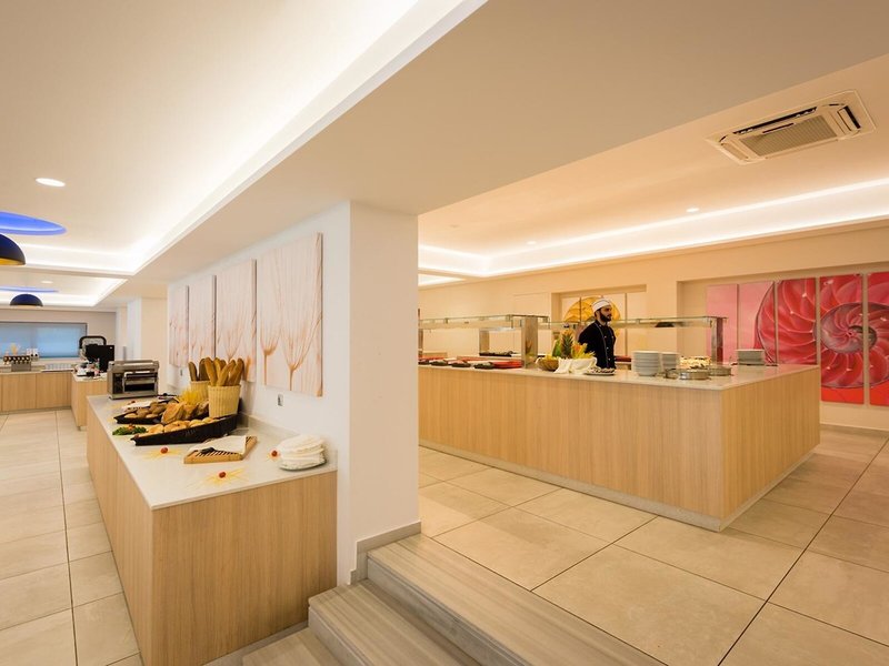 Kalogria Beach Hotel 21