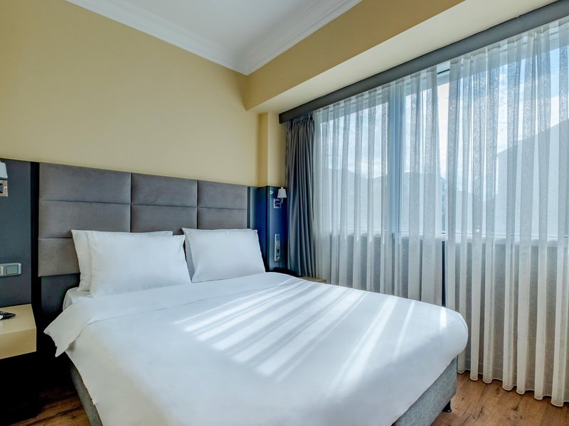 Frt Airlines Otel 41