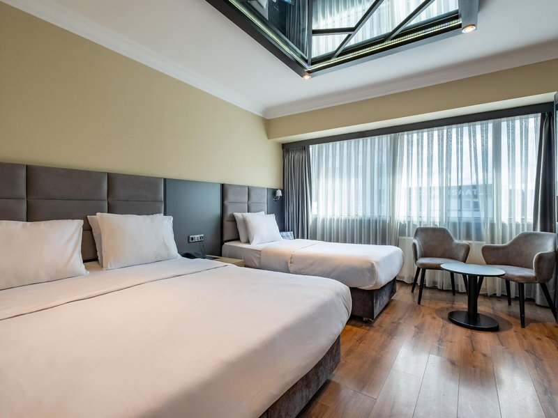 Frt Airlines Otel 48