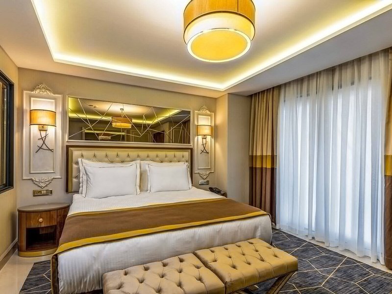Beethoven Senfoni Hotel 1