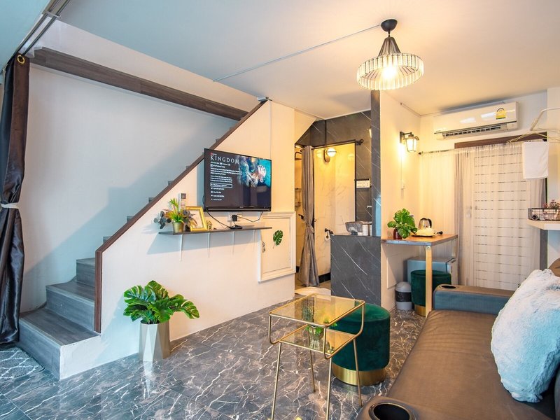 Isara Boutique Hotel And Cafe 9