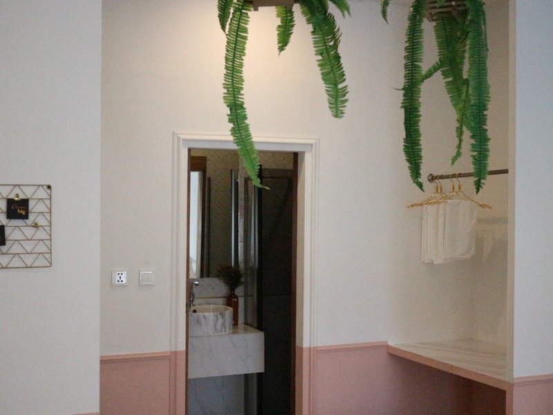 Isara Boutique Hotel And Cafe 40