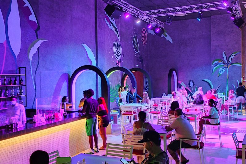 Serenade Punta Cana Beach & Spa Resort 26