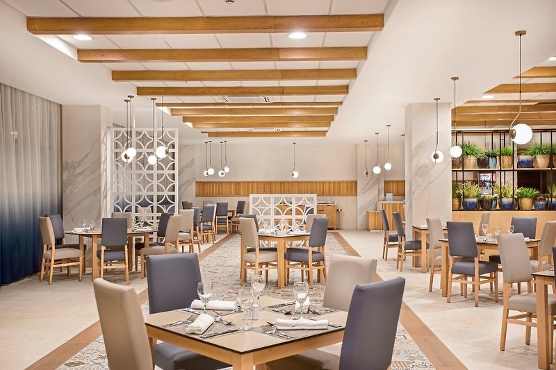 Serenade Punta Cana Beach & Spa Resort 25