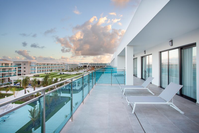 Serenade Punta Cana Beach & Spa Resort 200