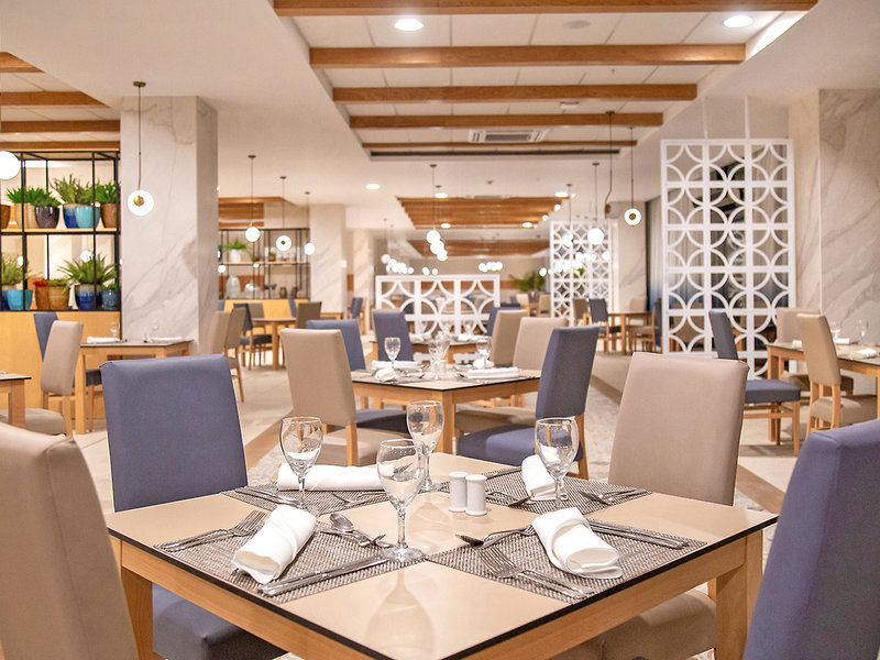 Serenade Punta Cana Beach & Spa Resort 11