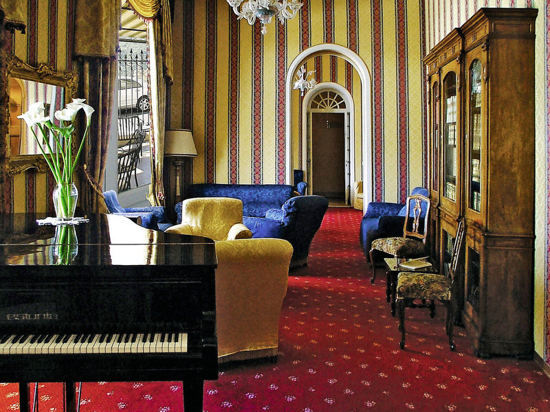 Excelsior Palace Hotel 5